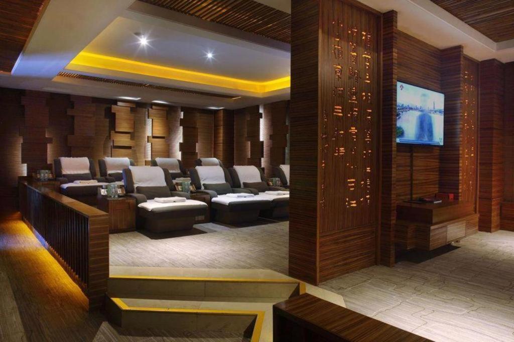 Dongguan Silver World Garden Hotel Экстерьер фото