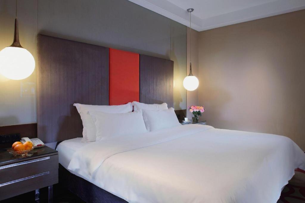 Dongguan Silver World Garden Hotel Экстерьер фото